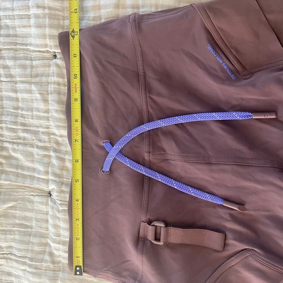 Lululemon Cargo Super High Rise Hiking Bike Shorts Women's 6 Dark Oxide Run Yoga - Picture 9 of 10